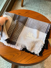 【関税負担なし  本物保証】スカーフ210*80CM  241108